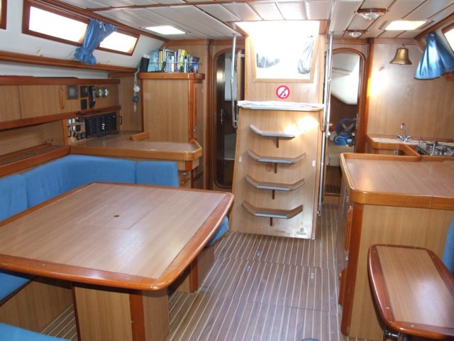 Dufour 48 teck - 13.jpg